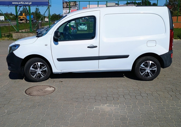 Mercedes-Benz Citan cena 28900 przebieg: 111000, rok produkcji 2015 z Reda małe 92